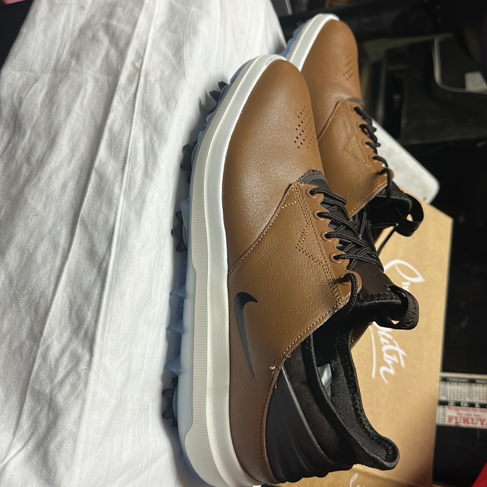 nikezoom golf brown fitsoll all day tee to green golf